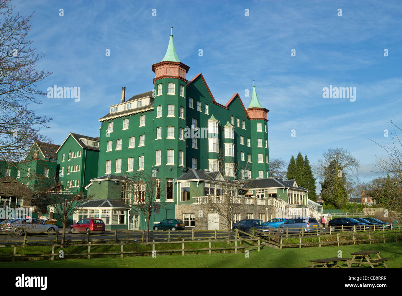 El Hotel Metropole en Llandrindod Wells Powys. Thia es la parte trasera del hotel. Foto de stock