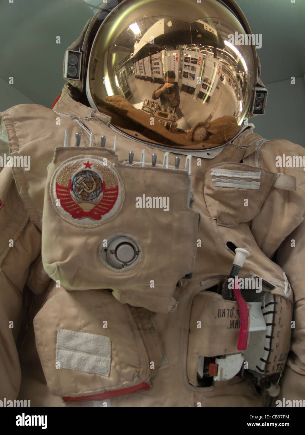 Traje de astronauta de la URSS, Alemania Fotografía de stock - Alamy