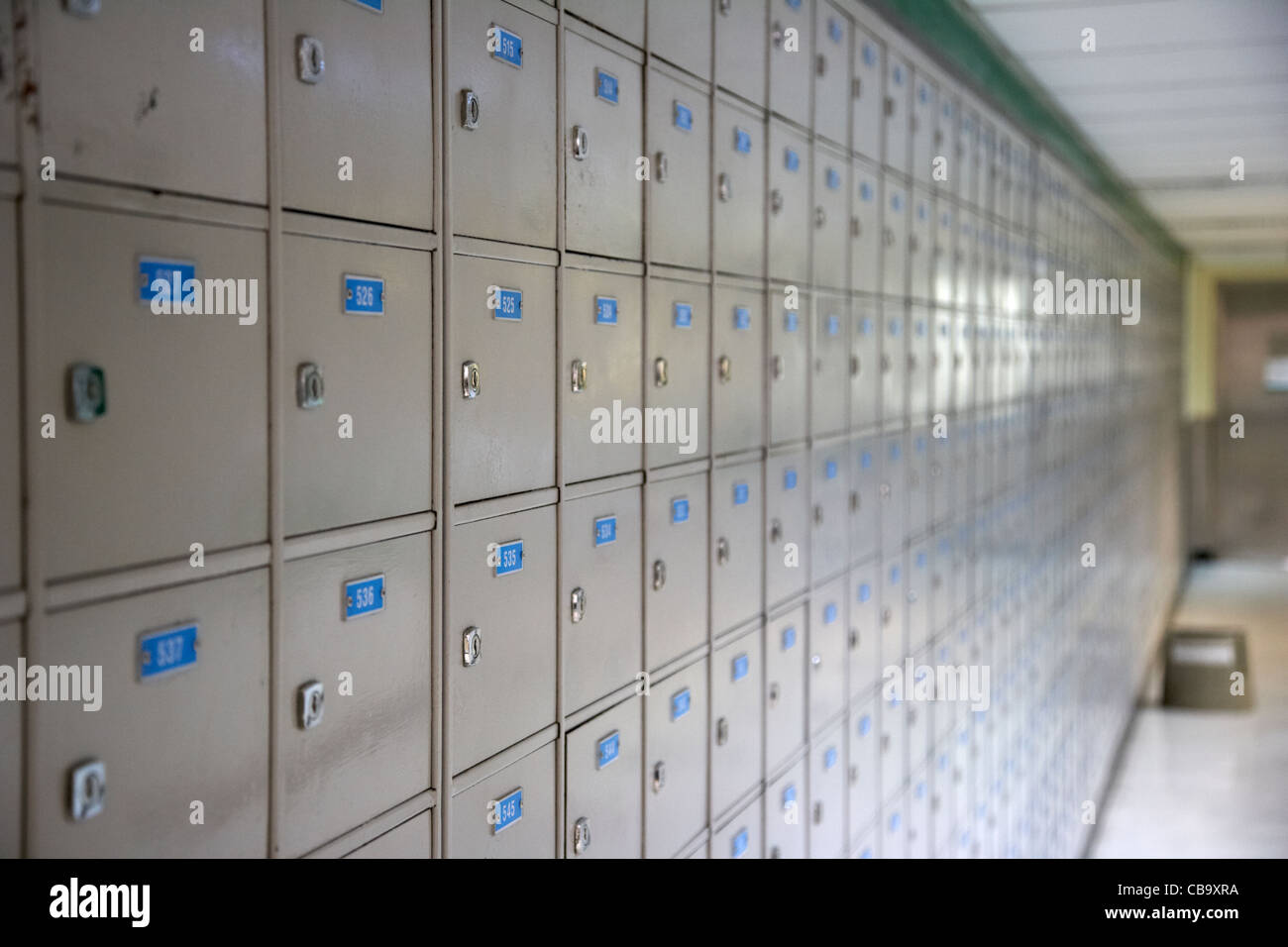 Correos llevará sus buzones hasta China