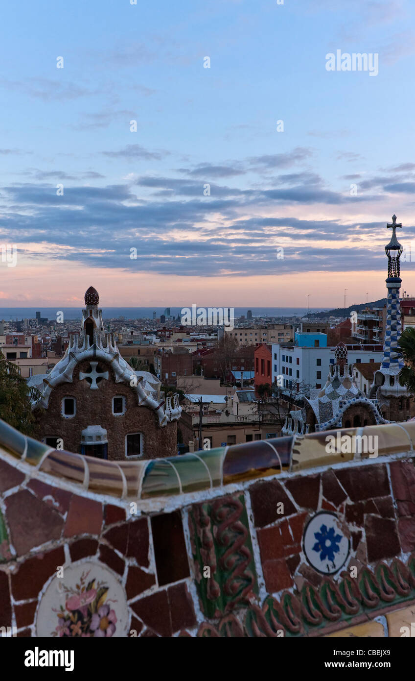 Arquitectura de Gaudí, el Parc Güell, declarado Patrimonio de la Humanidad por la UNESCO, Barcelona, Catalunya (Cataluña) (Cataluña), España, Europa Foto de stock