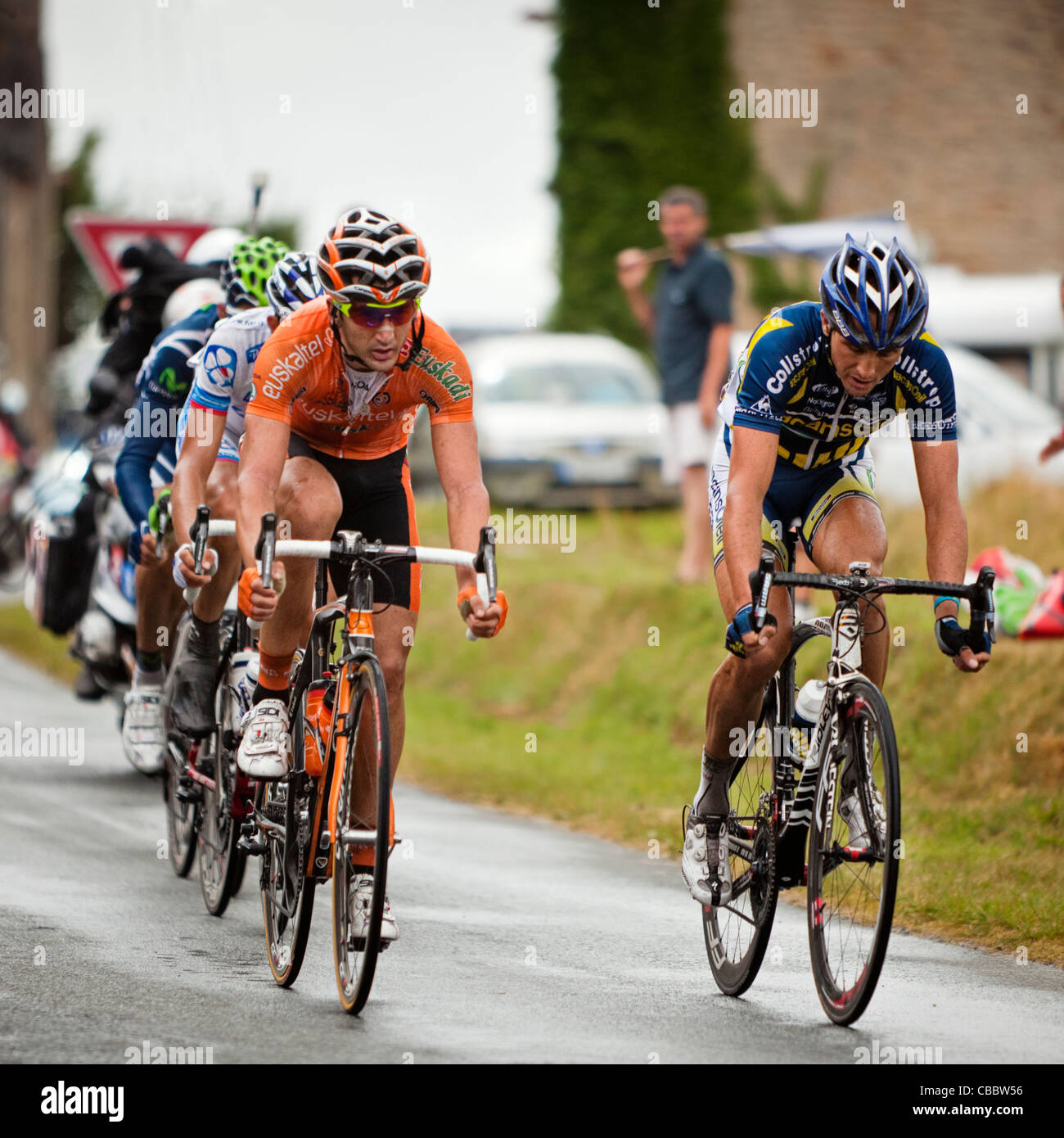 Los ciclistas en el Tour de Francia 2011 Foto de stock