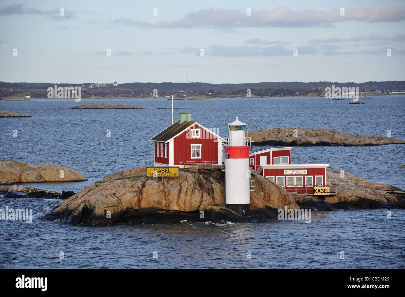 Faro de entrada al puerto de Gotemburgo, en Gotemburgo, en la provincia de Västergötland & Bohuslän, Reino de Suecia Foto de stock