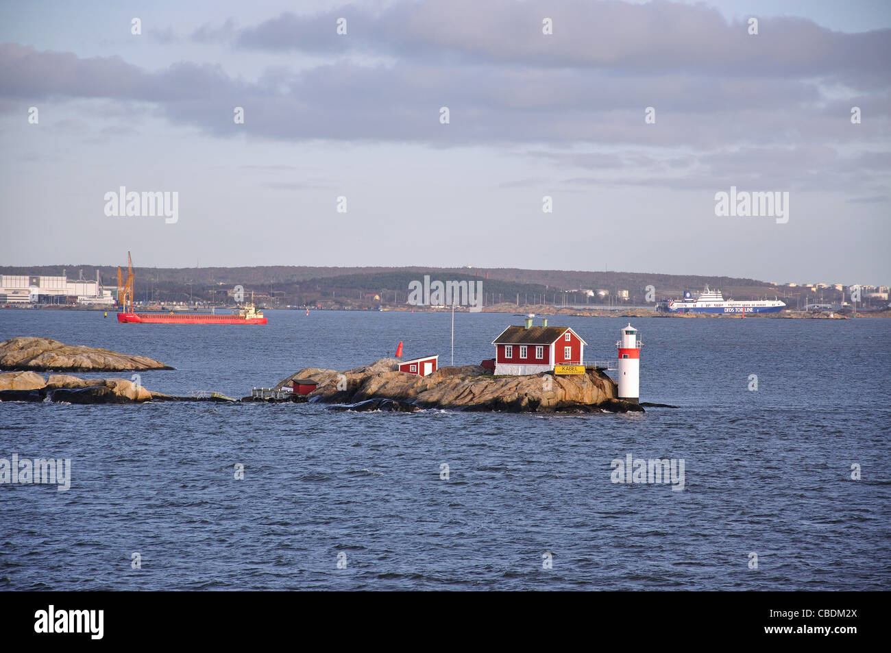 Faro de entrada al puerto de Gotemburgo, en Gotemburgo, en la provincia de Västergötland & Bohuslän, Reino de Suecia Foto de stock