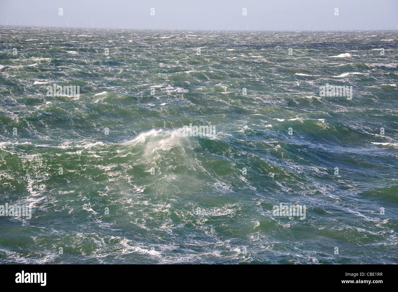 Mar agitado y spray, Mar del Norte, Europa Foto de stock