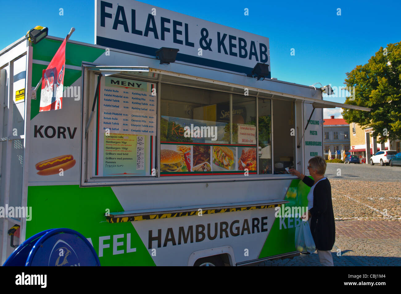Stand de comida rápida Stortorget plaza principal Karlskrona en Blekinge county en el sur de Suecia Europa Foto de stock