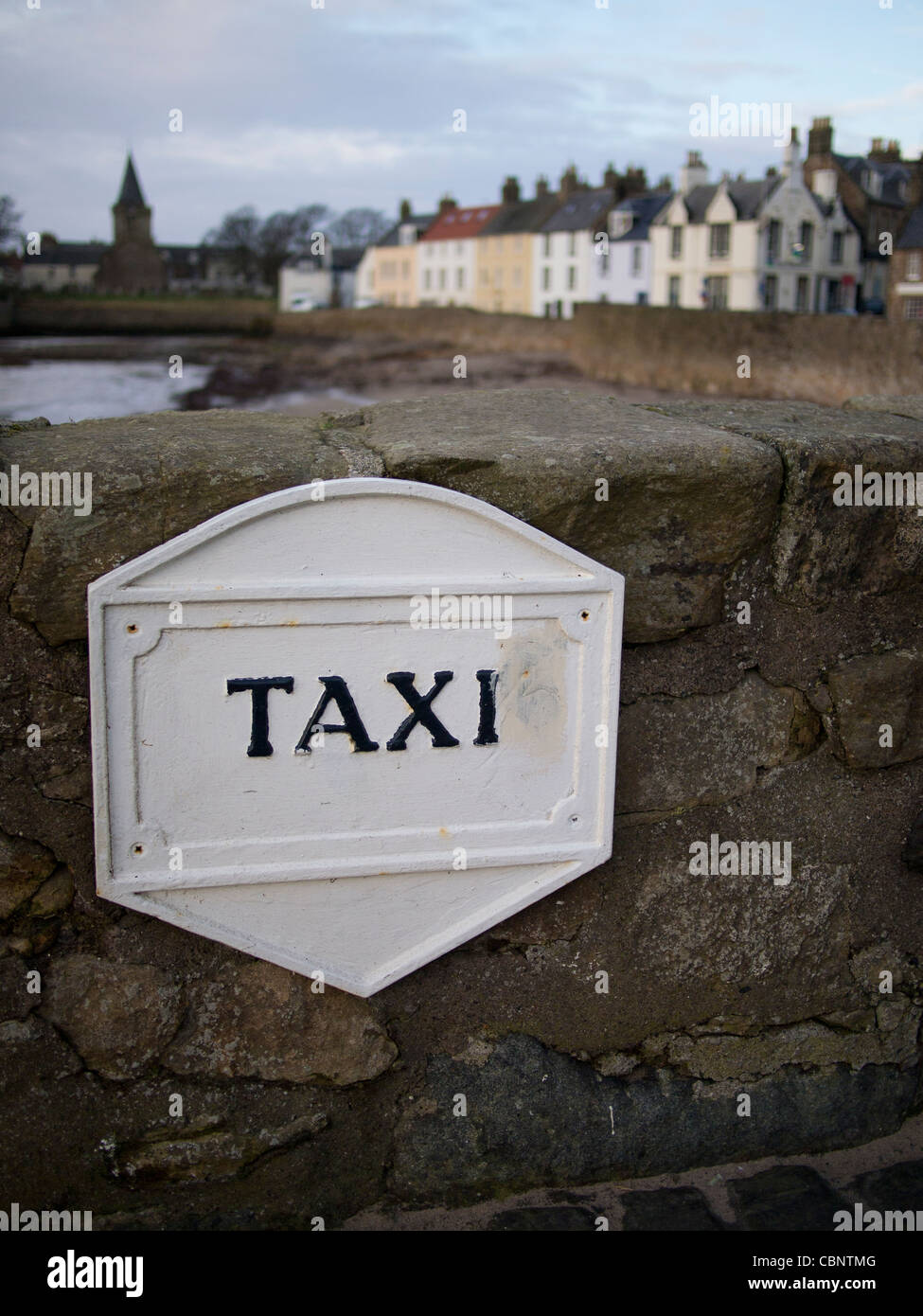 Signo de taxi, Anstruther, Fife, Escocia Foto de stock