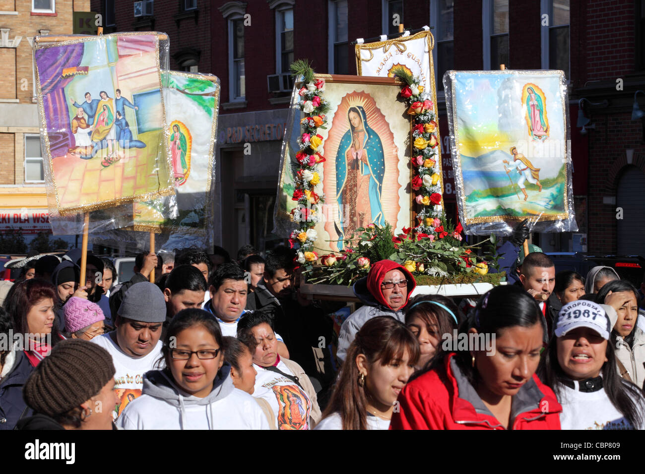 12 de diciembre, fiesta de la Virgen de Guadalupe, en Greenpoint