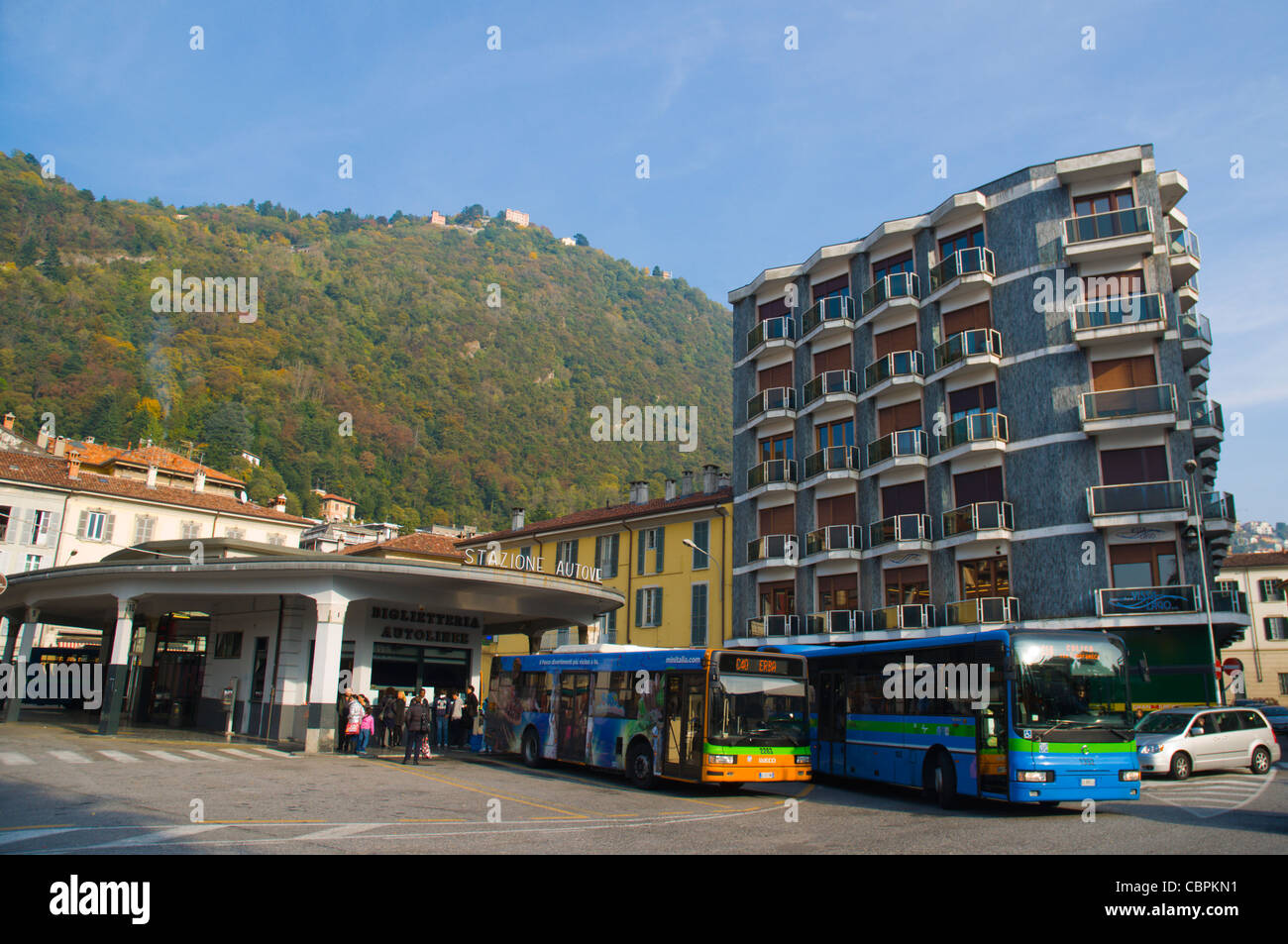 La Stazione Autolinee estación de autobuses de la ciudad como la región de  Lombardía Italia Europa Fotografía de stock - Alamy