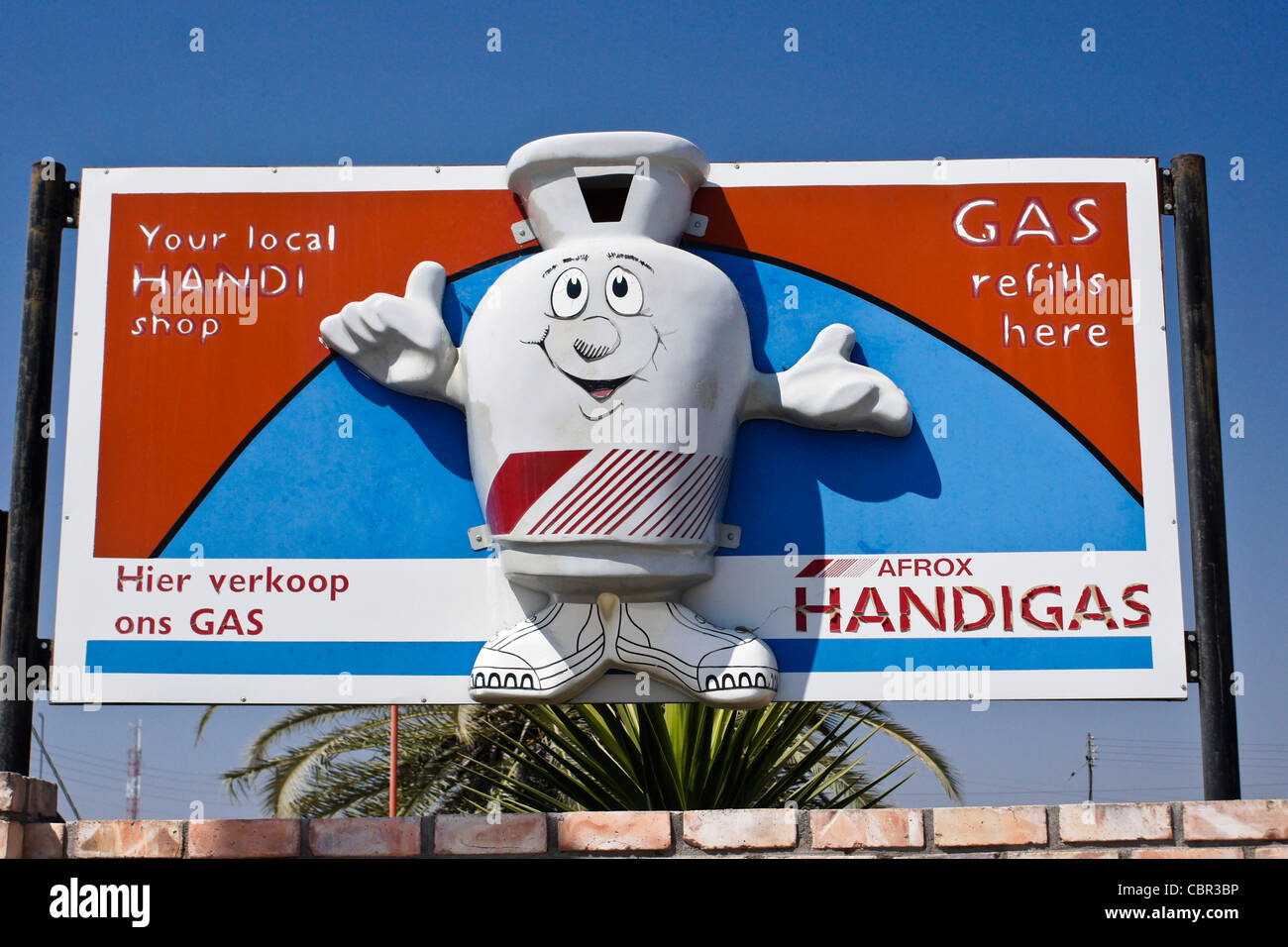 Billboard en gasolinera en Namibia Foto de stock