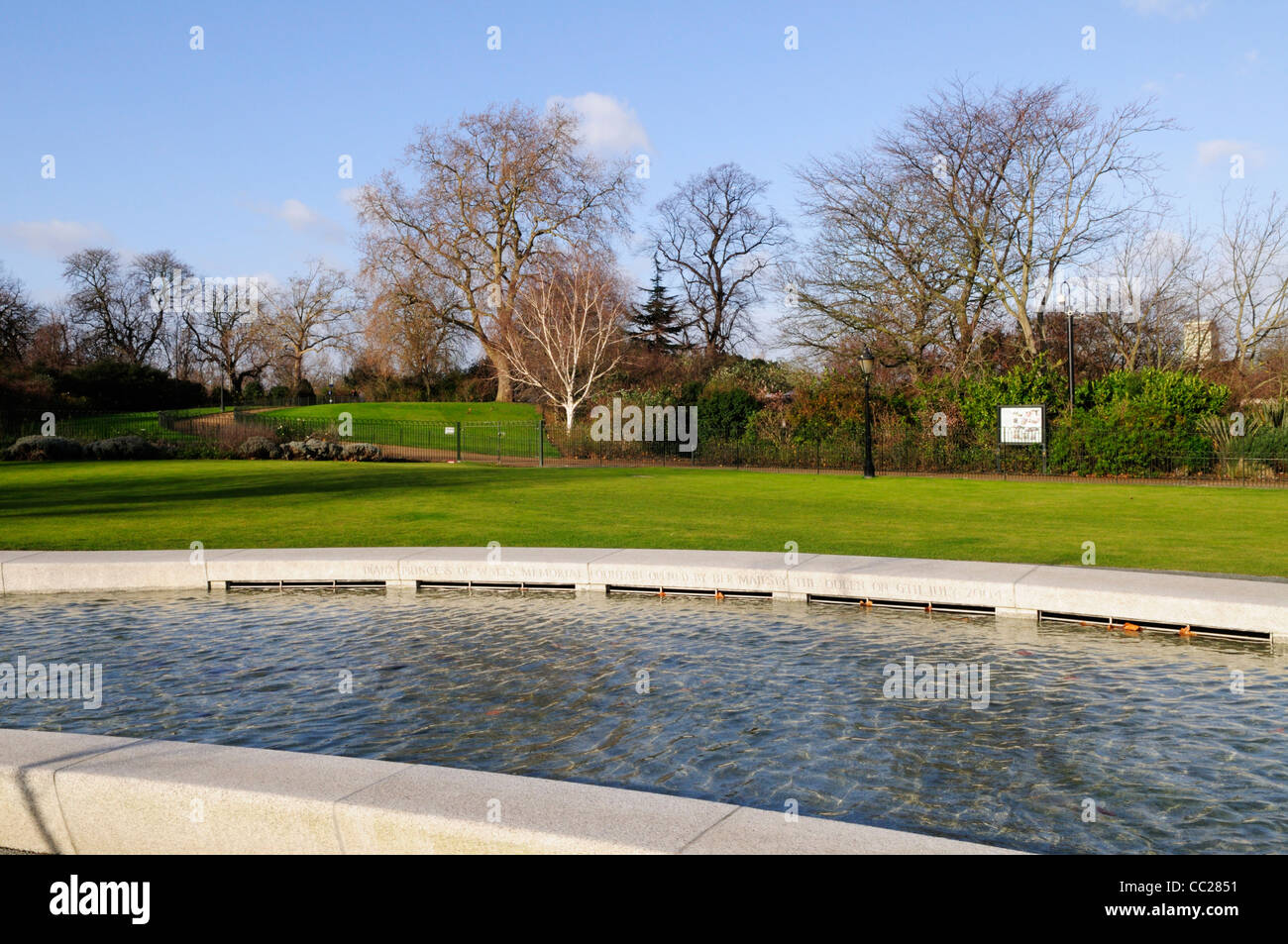 Princess Diana Memorial Fountain, Hyde Park, Londres, Inglaterra Foto de stock