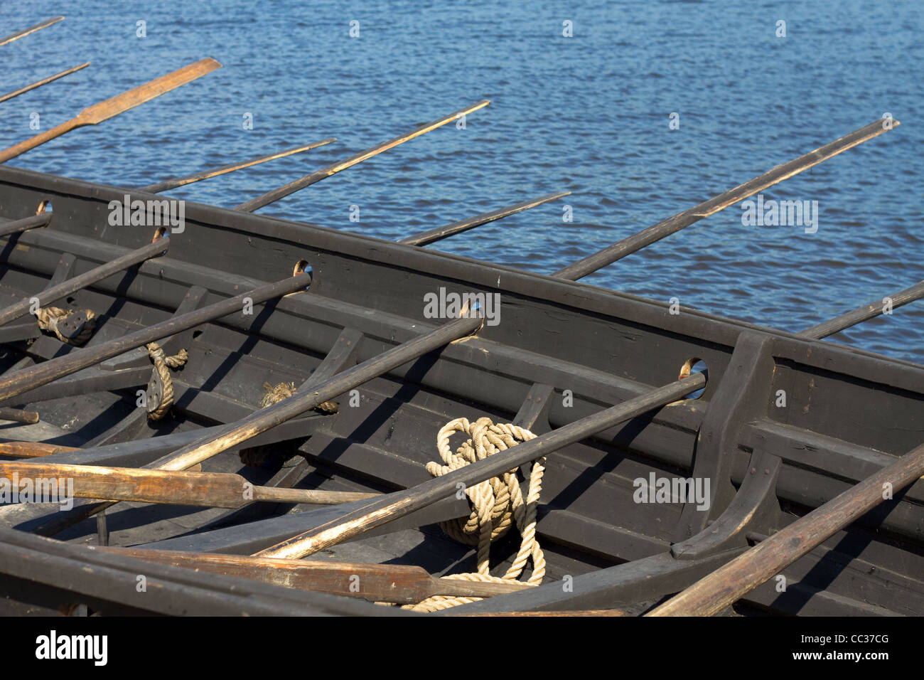 Casco de barco vikingo Fotografía de stock - Alamy