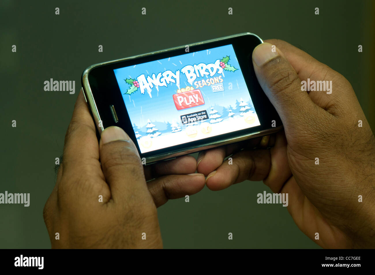 Angry Birds seasons juego en el iphone teléfono móvil Foto de stock