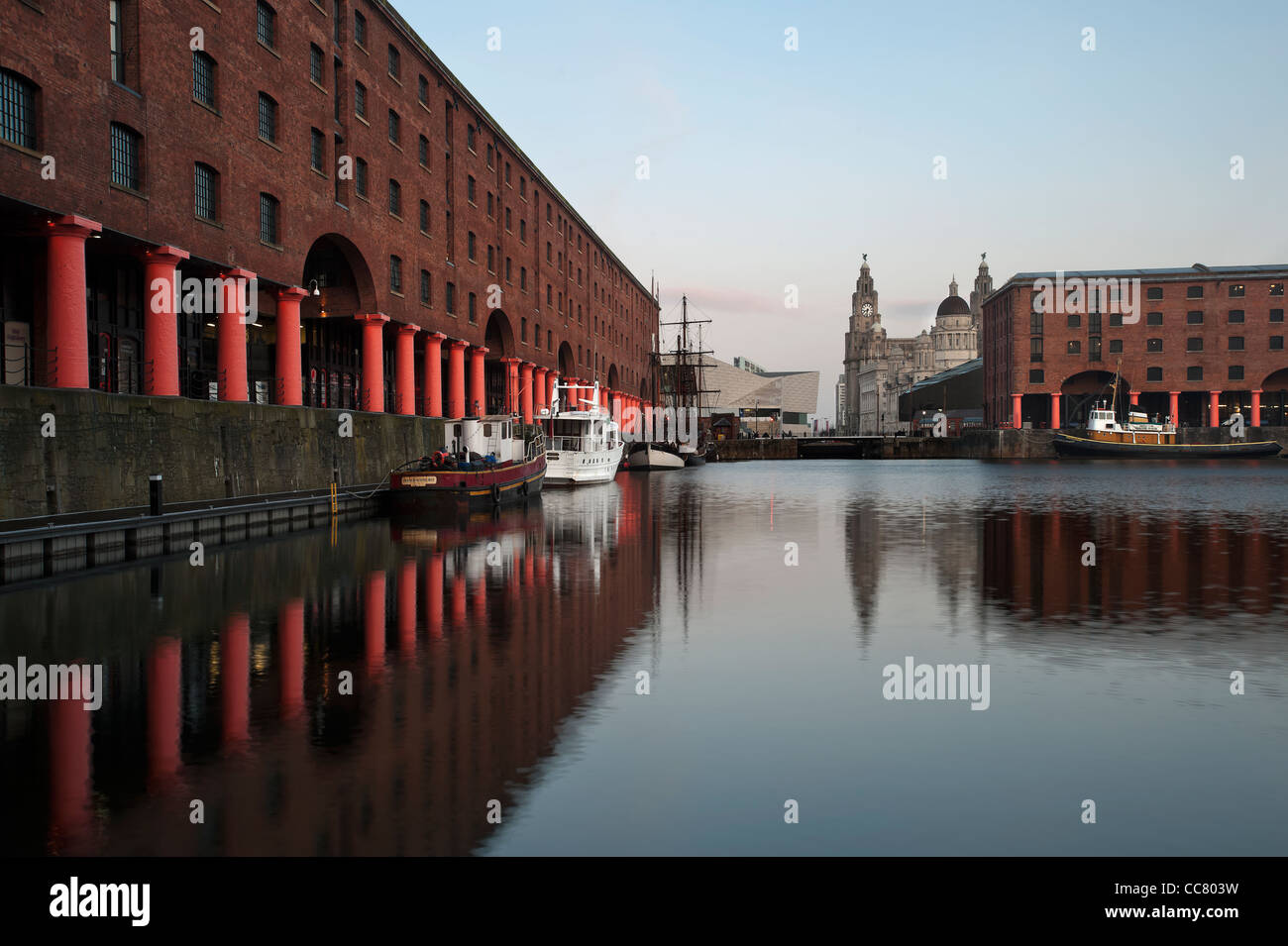 El Albert Dock Liverpool Merseyside UK Foto de stock