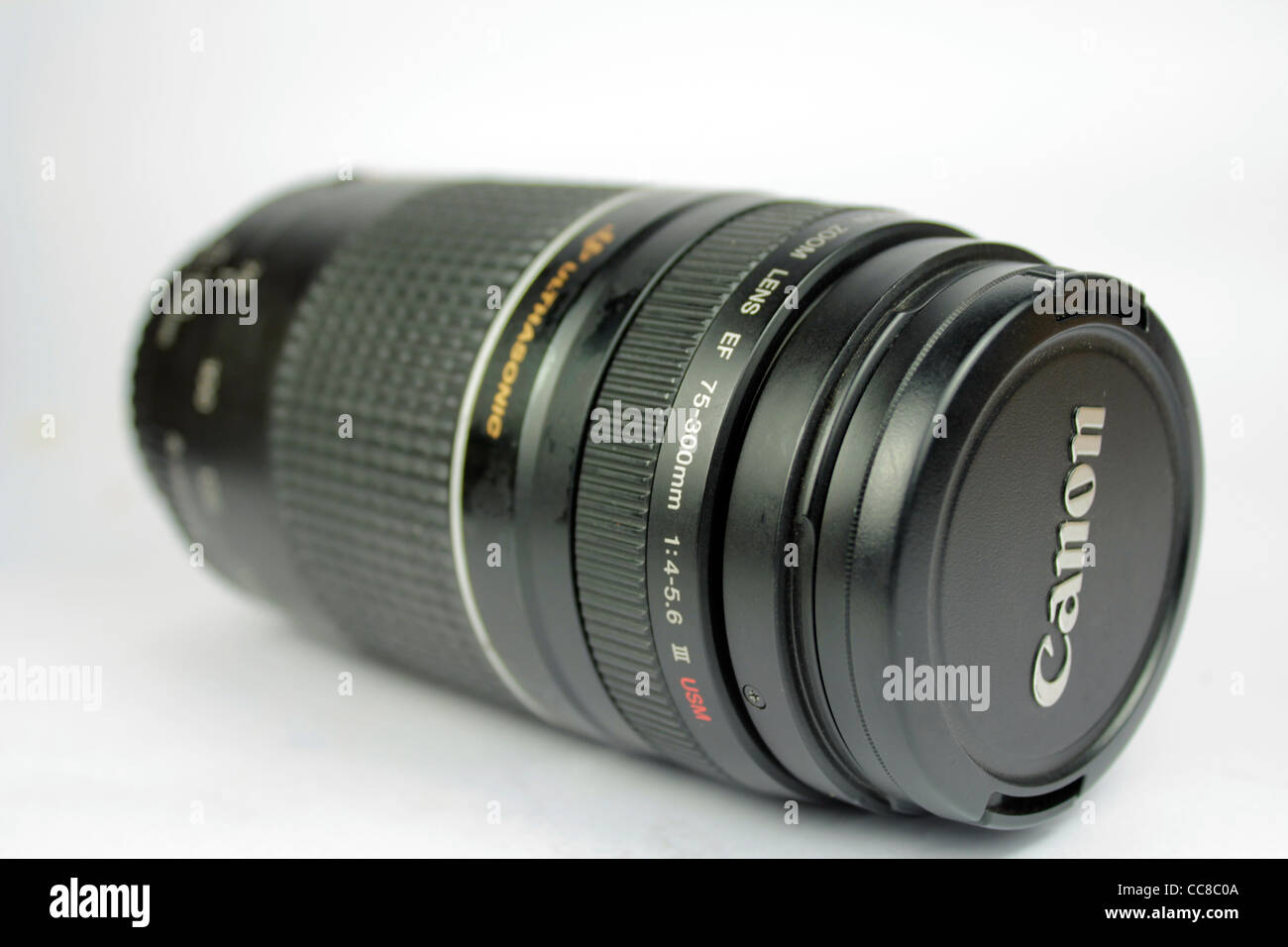 El teleobjetivo Canon 70-300 mm Fotografía de stock - Alamy