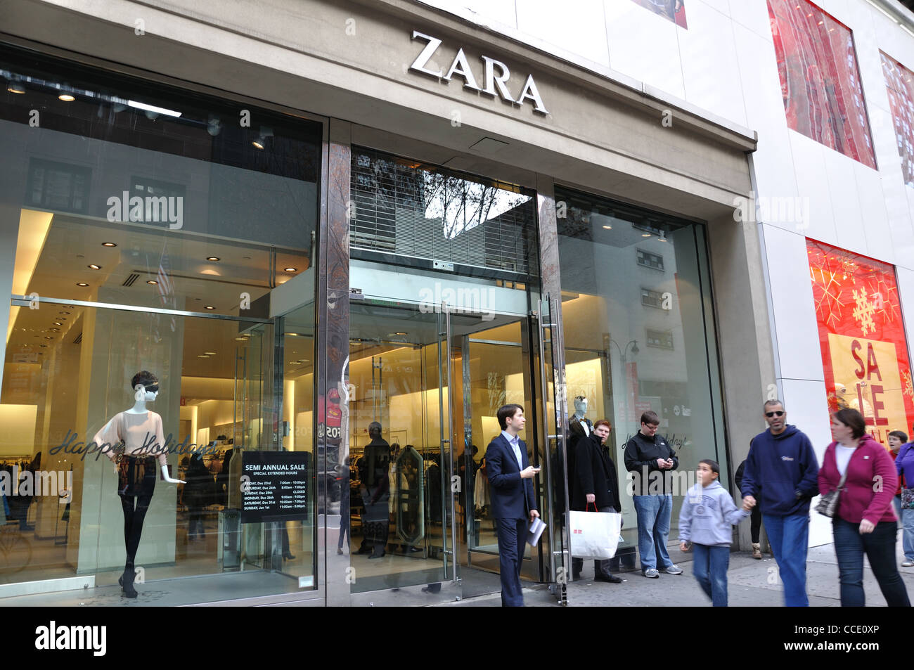 Zara store new york fotografías e imágenes de alta resolución - Alamy