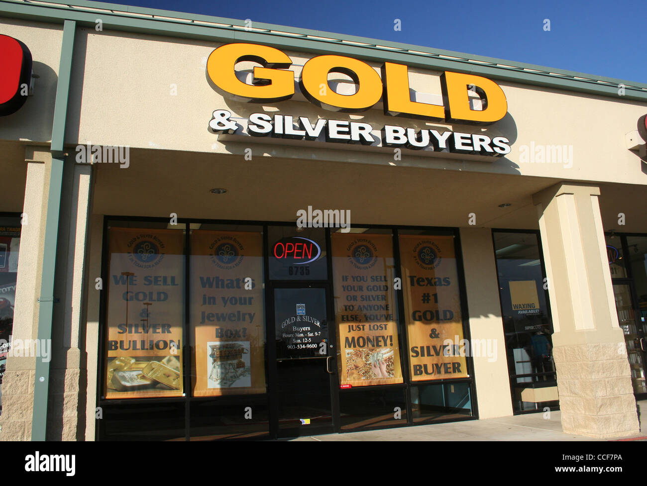 Los compradores de oro y plata - Tyler, Tx - Enero de 2012 Foto de stock