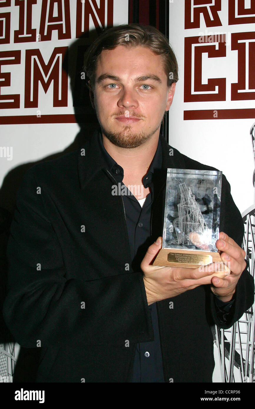 Abril 20, 2003 - Hollywood, California, EE.UU. - I7568CHW.EXCLUSIVOS DEL FESTIVAL INTERNACIONAL DE CINE ruso-Adjudicación de Leonardo Dicaprio el prestigioso premio de la torre por su contribución al cine mundial.ARCLIGHT HOLLYWOOD, Hollywood, CA .20/04/2003 . / / 2003 .Leonardo Dicaprio(Crédito Imagen: Â© Clinton Foto de stock