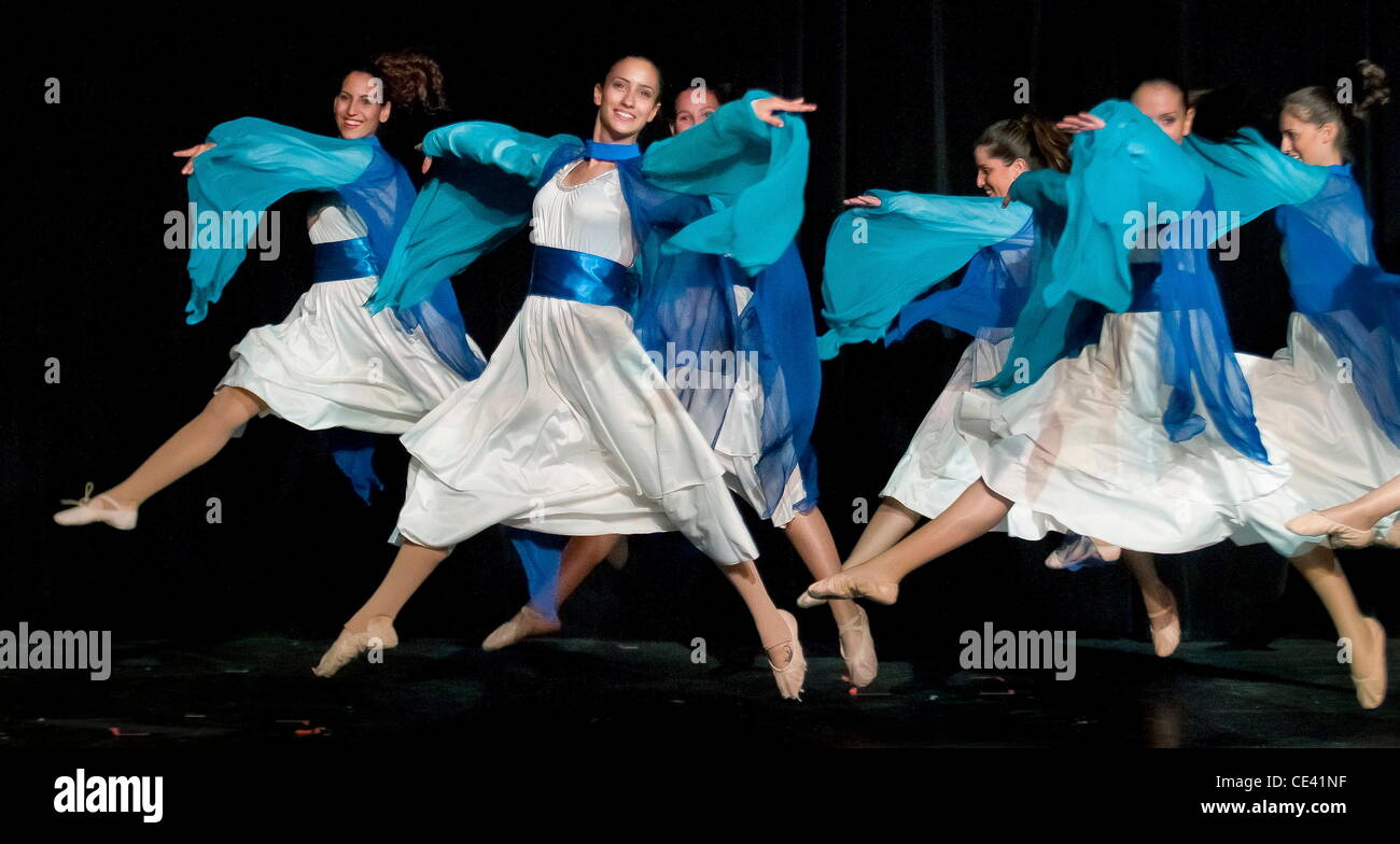Danza Teatro israelí de Ramat Gan, realizar a Dave y Mary Alper Centro Comunitario Judío. Miami, Florida - 08.12.10 Foto de stock