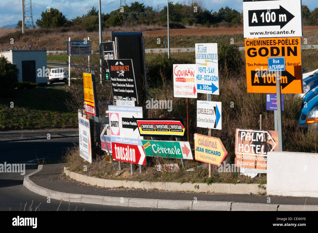 Publicidad en carretera fotografías e imágenes de alta resolución Alamy