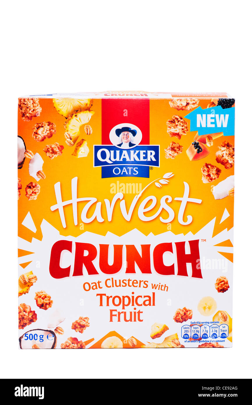 Una caja de Quaker Oats crunch la cosecha de cereales de desayuno sobre un fondo blanco. Foto de stock