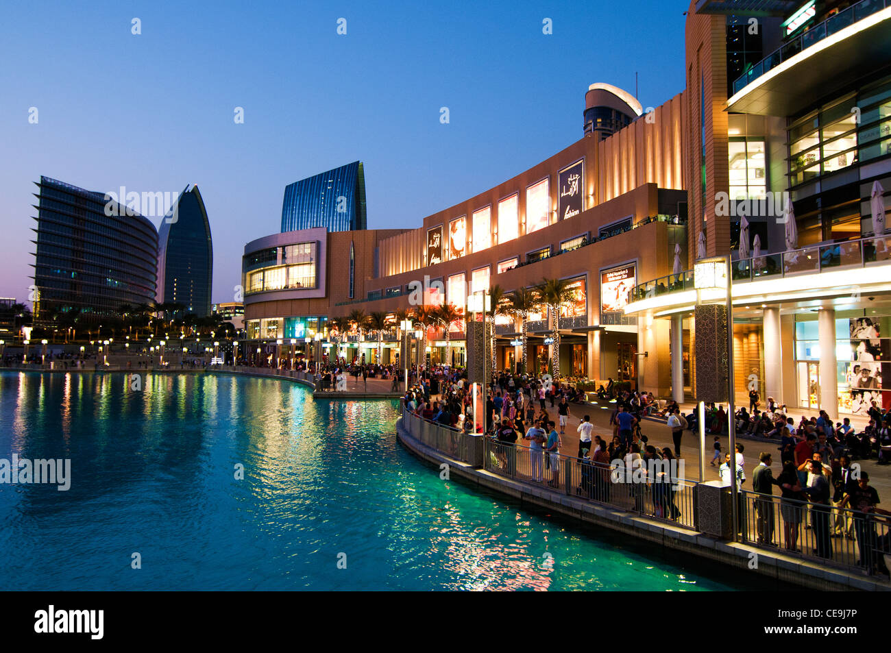 Dubai Mall, Dubai, Emiratos Árabes Unidos. Foto de stock
