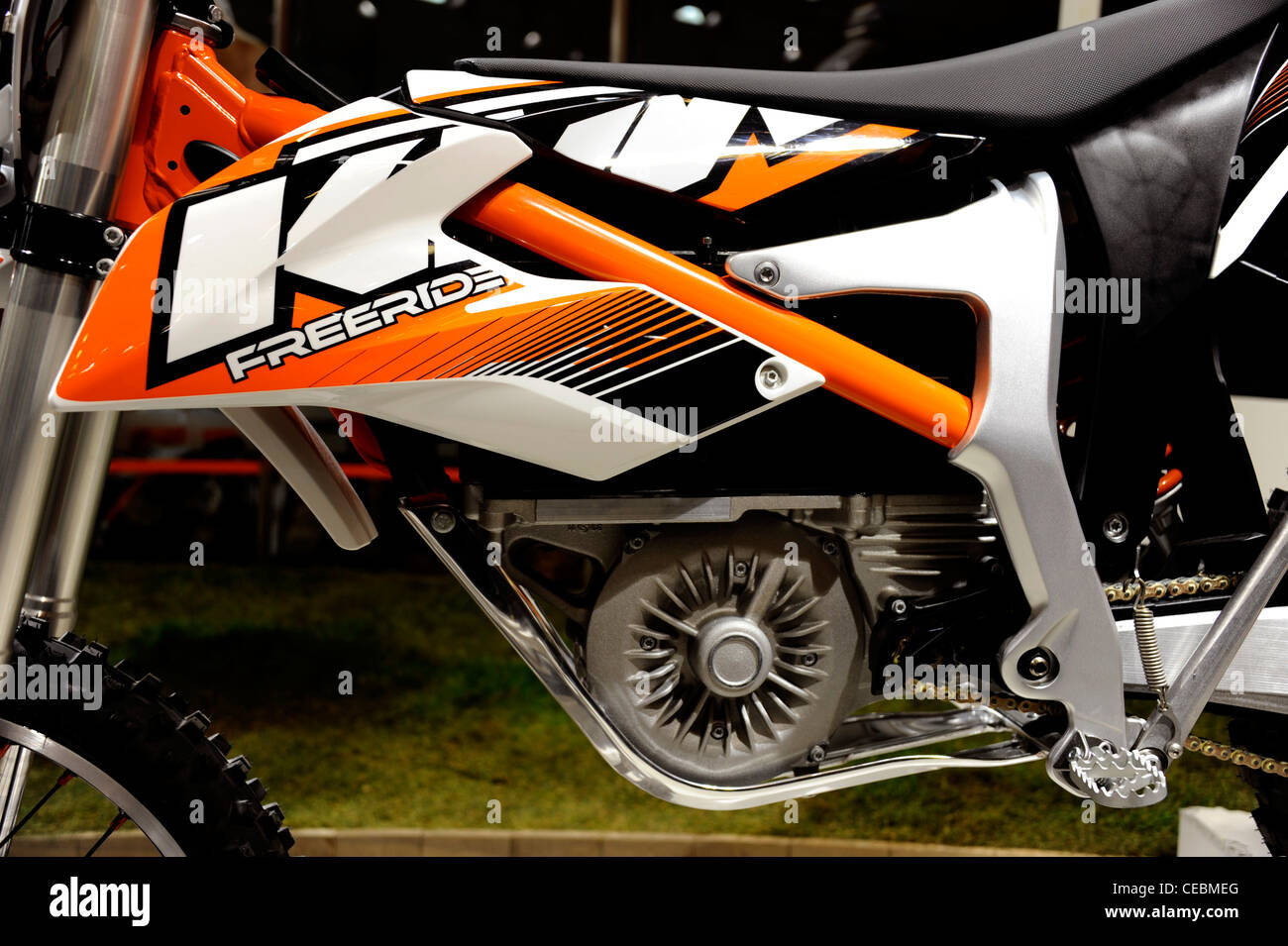KTM Freeride,bicicleta eléctrica,Austria,Cero emisión,Paris Moto Show,  Francia Fotografía de stock - Alamy