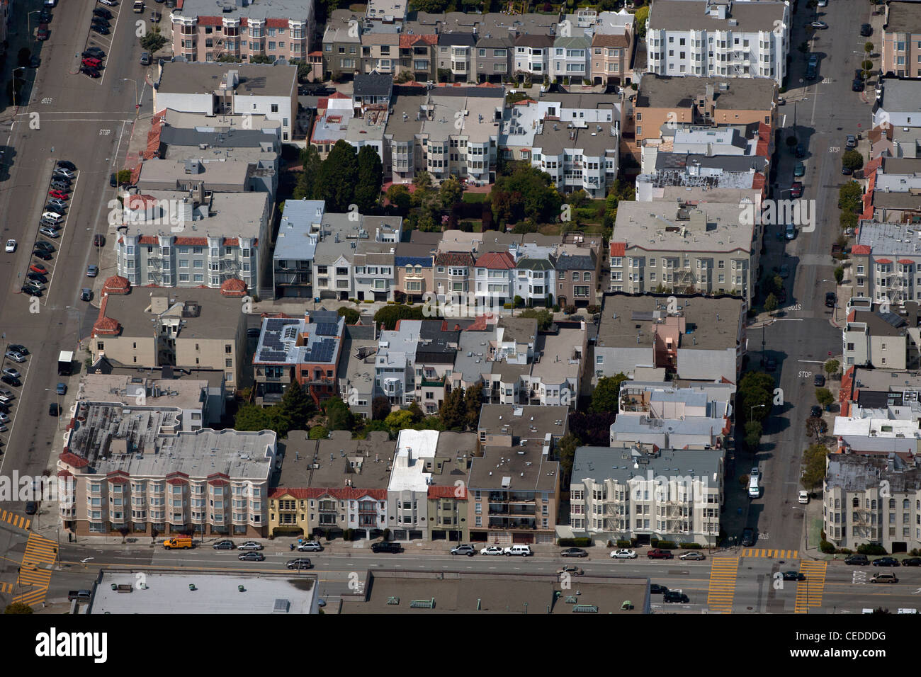 Fotografía aérea edificios residenciales en San Francisco, California Foto de stock