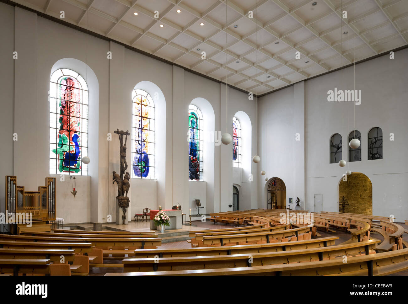 Aachen, San Pedro (Kirchen der el pfarrei Franziska von Aachen) Foto de stock