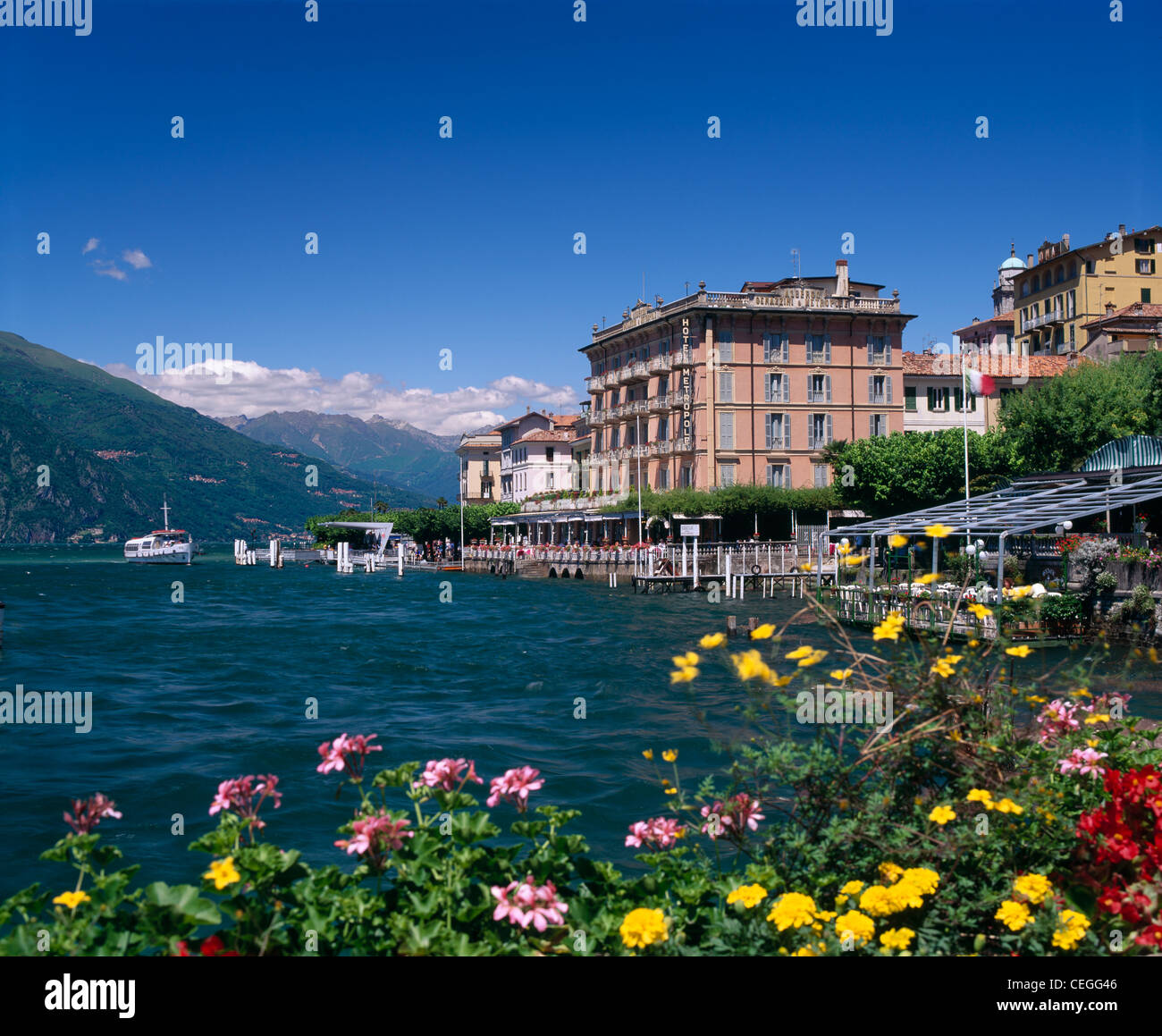 El Hotel Metropole en el Bellagio y el Lago de Como, en Lombardía, Italia. Foto de stock