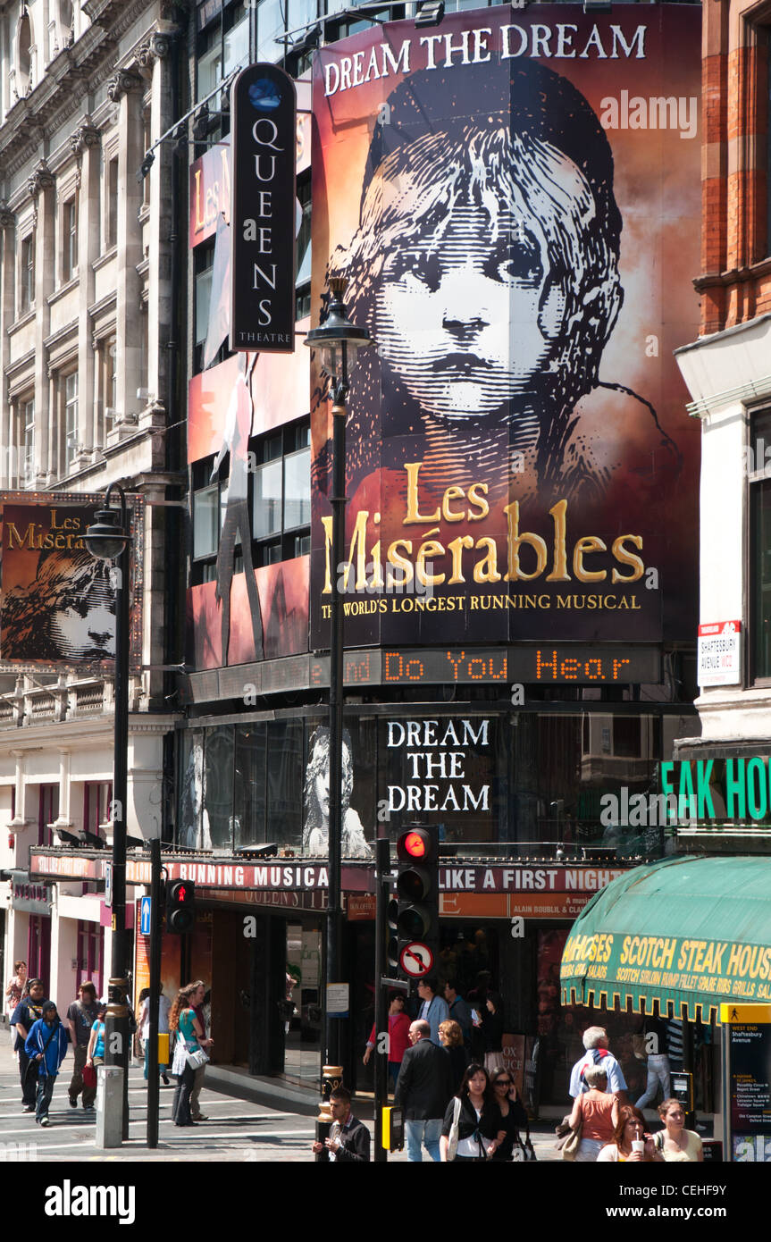 Londres "haftesbury Avenue' Teatro Queens Les Miserables Foto de stock