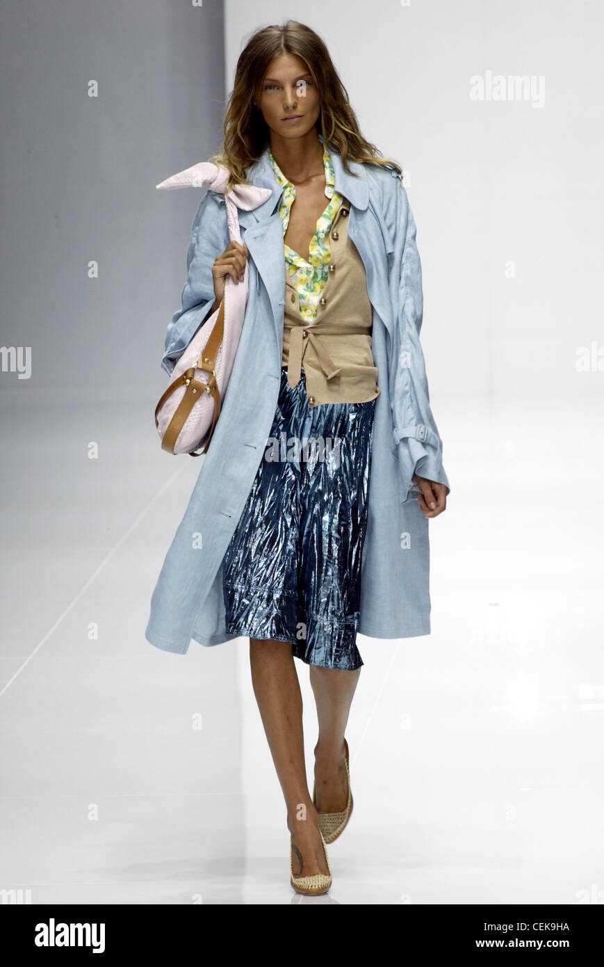 Camisa burberry fotograf as e im genes de alta resoluci n Alamy