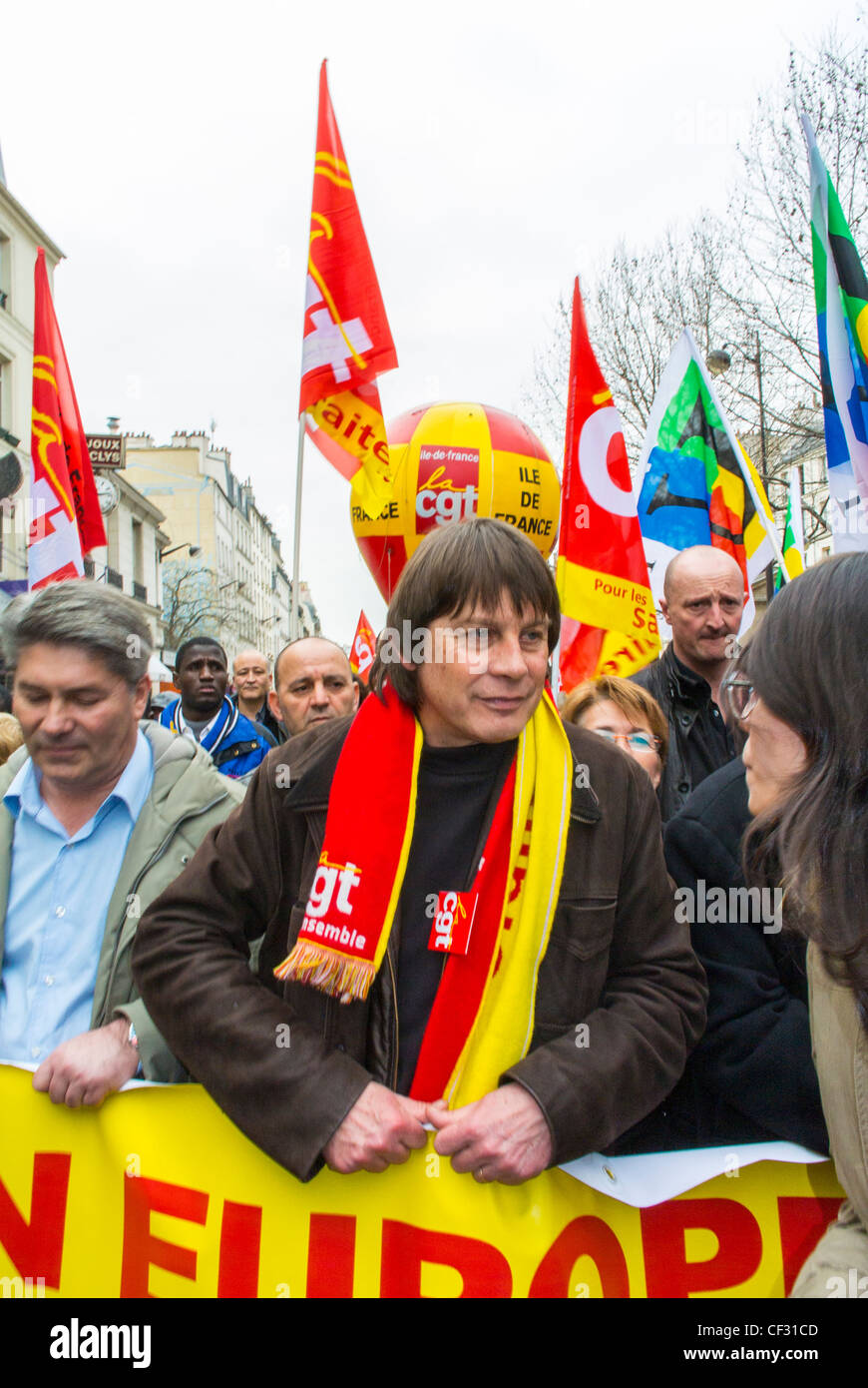 París, Francia, CGT líderes sindicales,Thibault, marchando en demostración de medidas de austeridad económica antieuropeas, izquierdistas, sindicatos y partidos políticos, Foto de stock