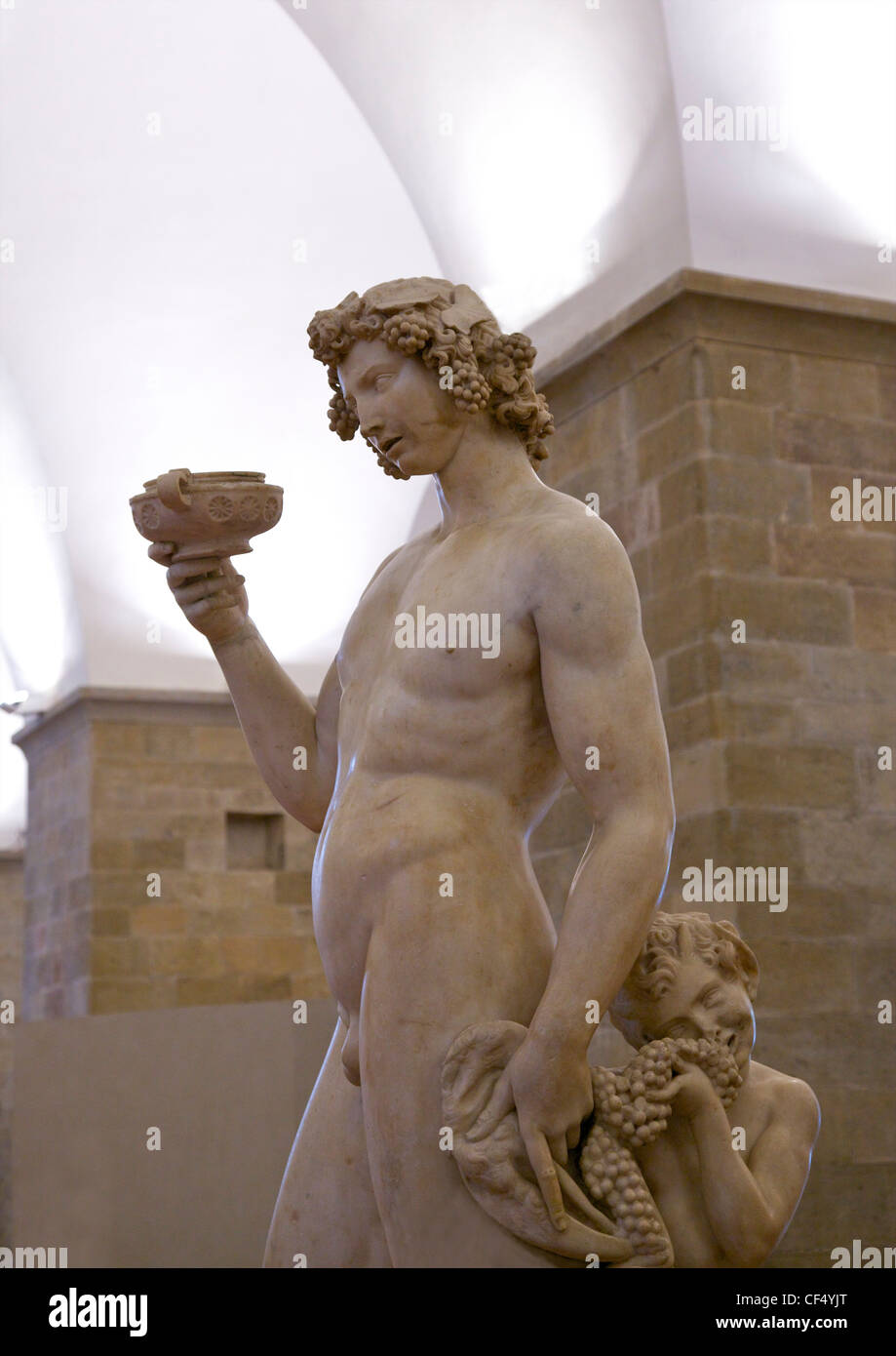 Detalle del dios Baco embriagado, estatua de mármol de Michelangelo,1496-8, Bargello, Florencia, Toscana, Italia, Europa Foto de stock