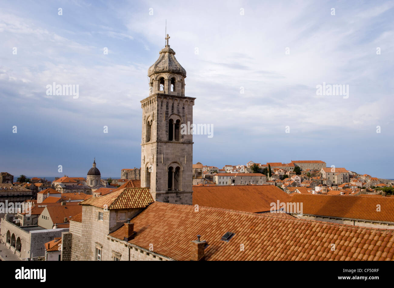 Monasterio dominicano spire, la ciudad vieja de Dubrovnik, Dubrovnik, Croacia, Europa Foto de stock