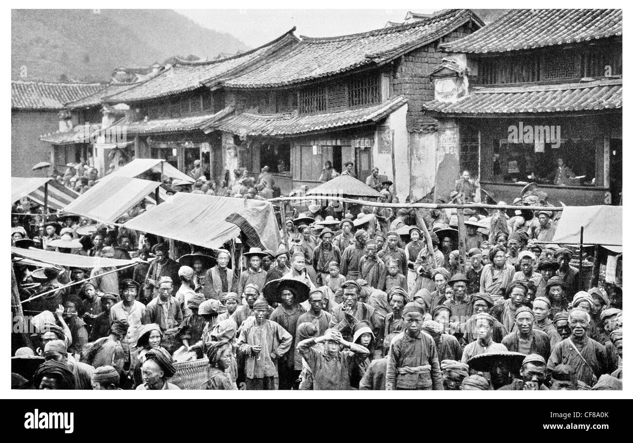 1926 Mercado Parque forestal Xishan Shiku, Kunming, Provincia de Yunnan, China Foto de stock