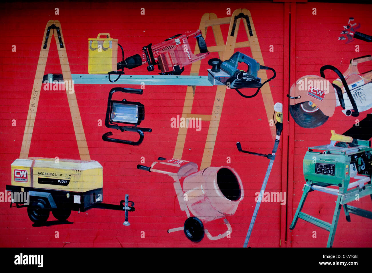 Productos en la tienda de alquiler de herramientas de construcción, , Londres, Gran Bretaña. Foto de stock