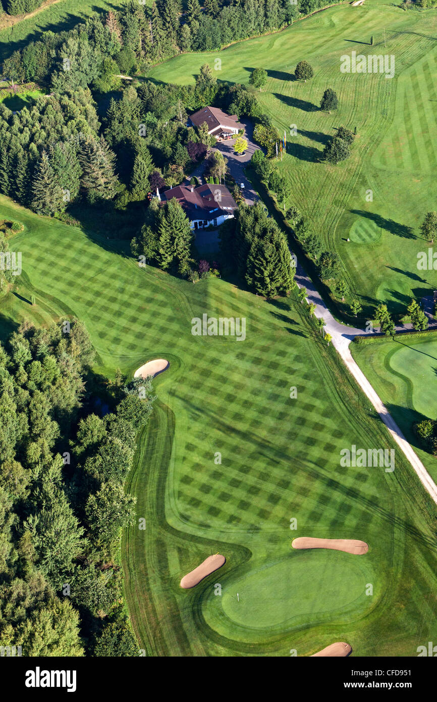 Vista aérea del campo de golf Hillesheim, Eifel, Renania Palatinado, Alemania, Europa Foto de stock