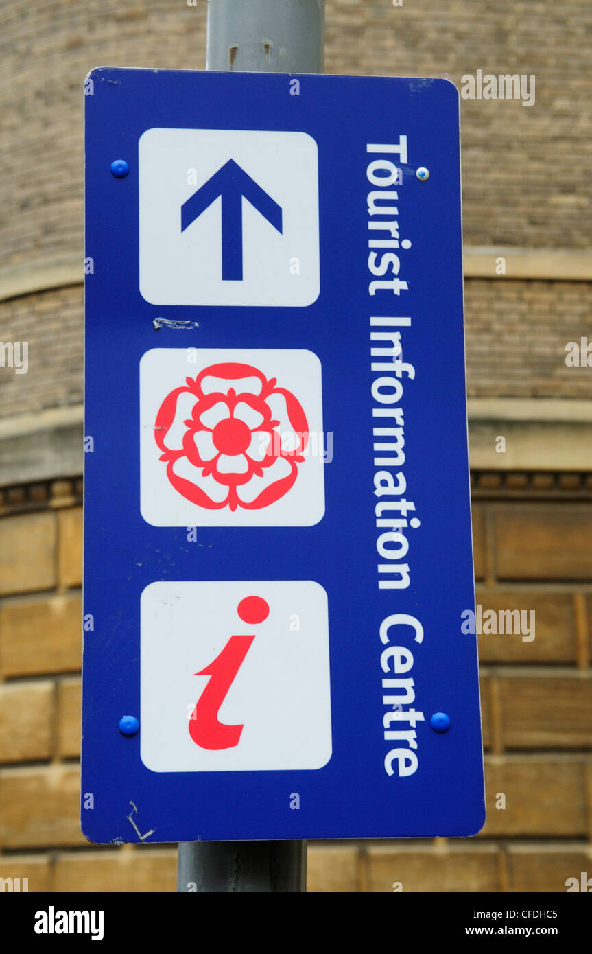 El Centro de Información Turística de signo, Cambridge, Inglaterra, Reino Unido. Foto de stock