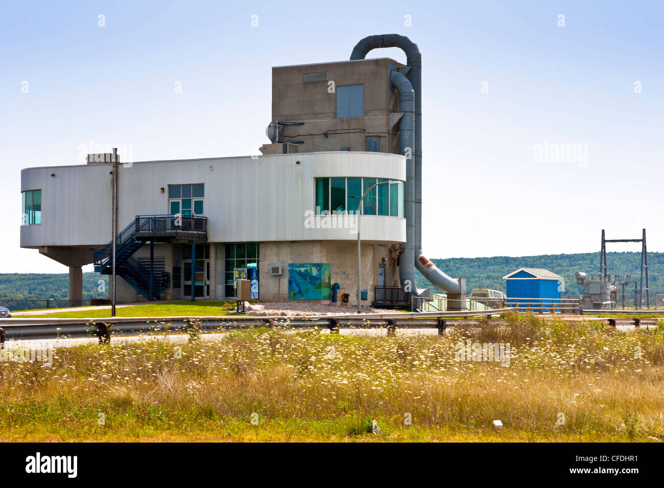 El Annapolis Royal, una estación de generación de 20 MW de energía mareomotriz estación, Annapolis Royal, la Bahía de Fundy, Nova Scotia, Canadá Foto de stock