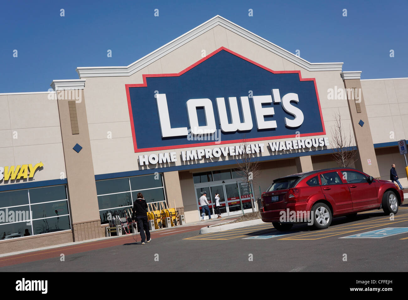closest lowes to this location