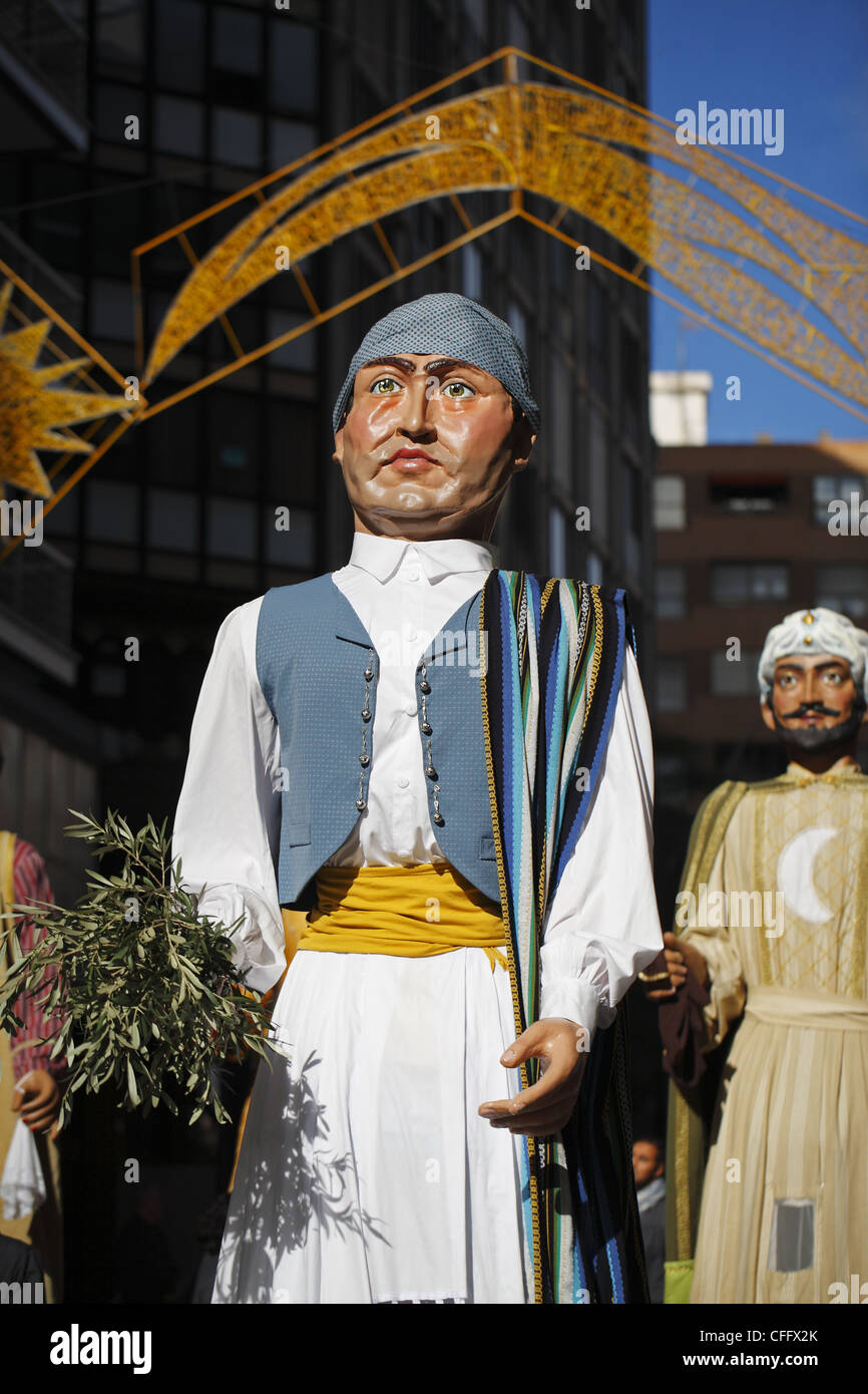 Traje alicante fotografías e imágenes de alta resolución - Alamy