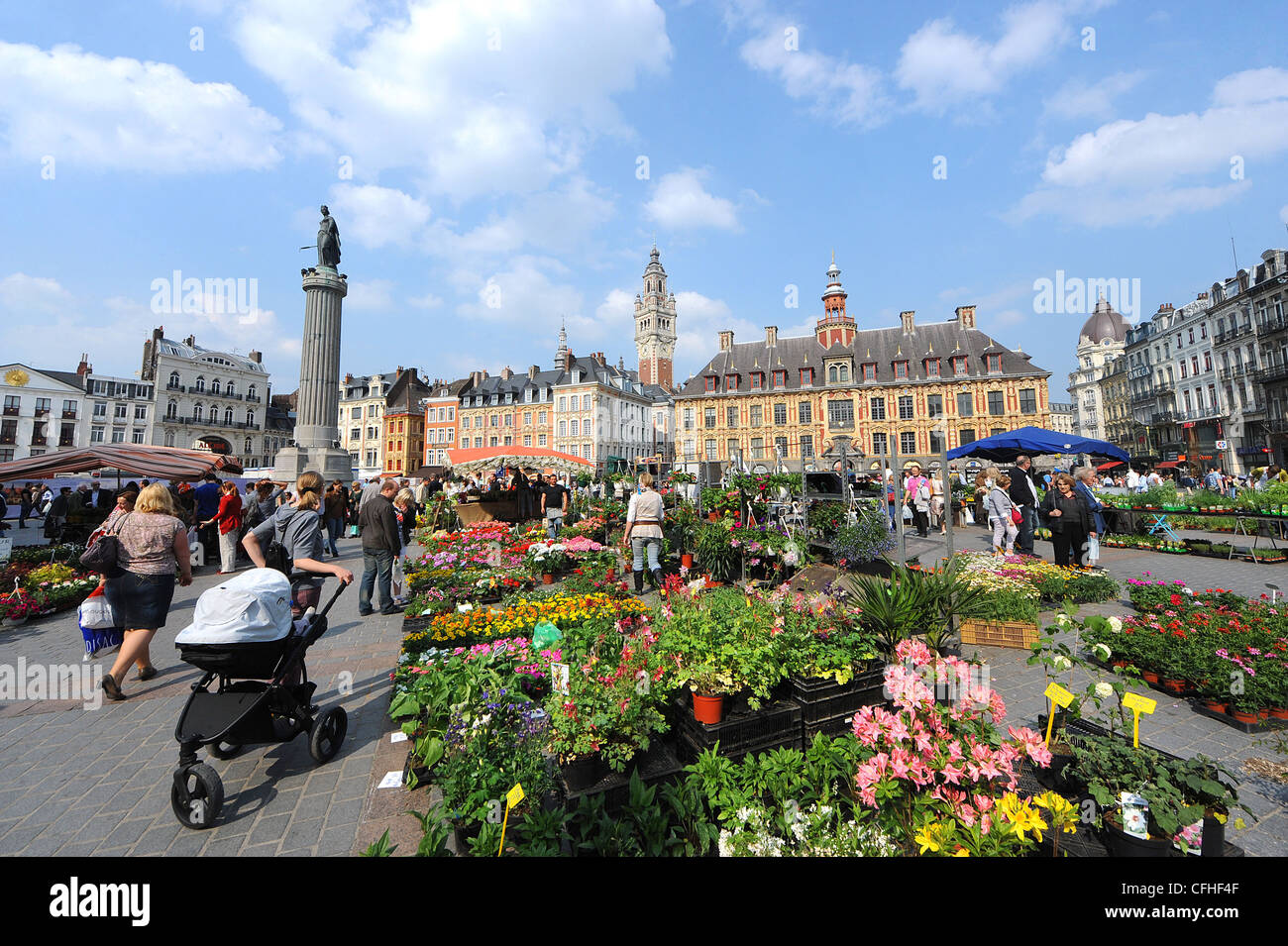 Lille (59): "La plaza Grand' Place' (o 'Place du Général de Gaulle') Foto de stock