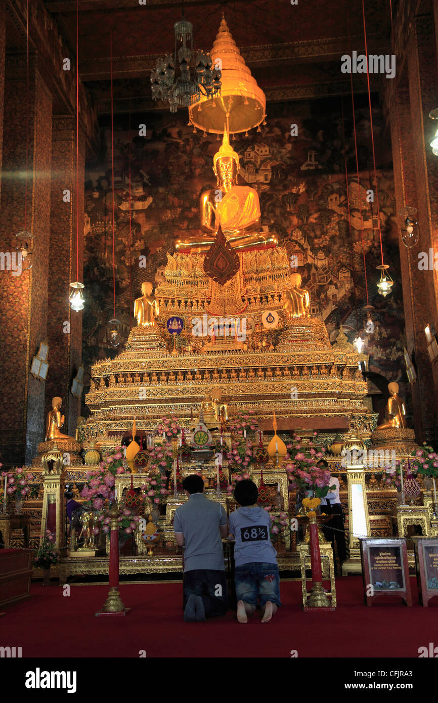 Buda, Wat Pho (Wat Po) (Wat Phra Chetuphon), Rattanakosin (Ratanakosin), Bangkok (Tailandia), el Sudeste Asiático, Asia Foto de stock
