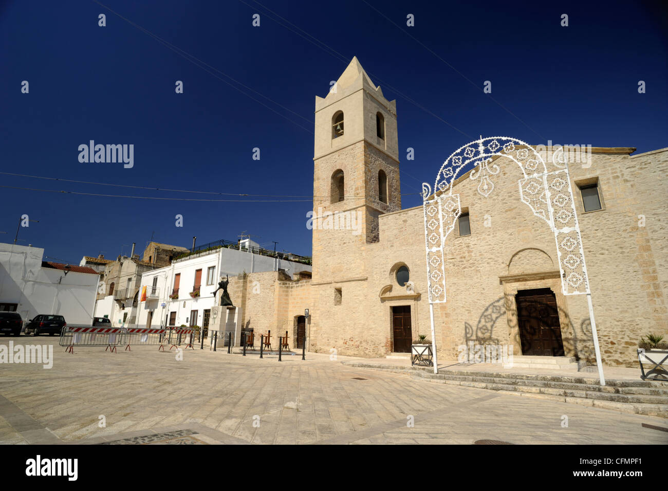 Iglesias italianas fotografías e imágenes de alta resolución - Alamy