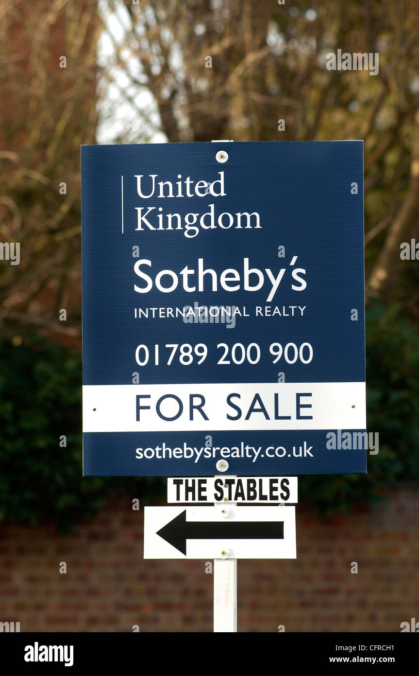 Sotheby's propiedad en venta firmar Foto de stock