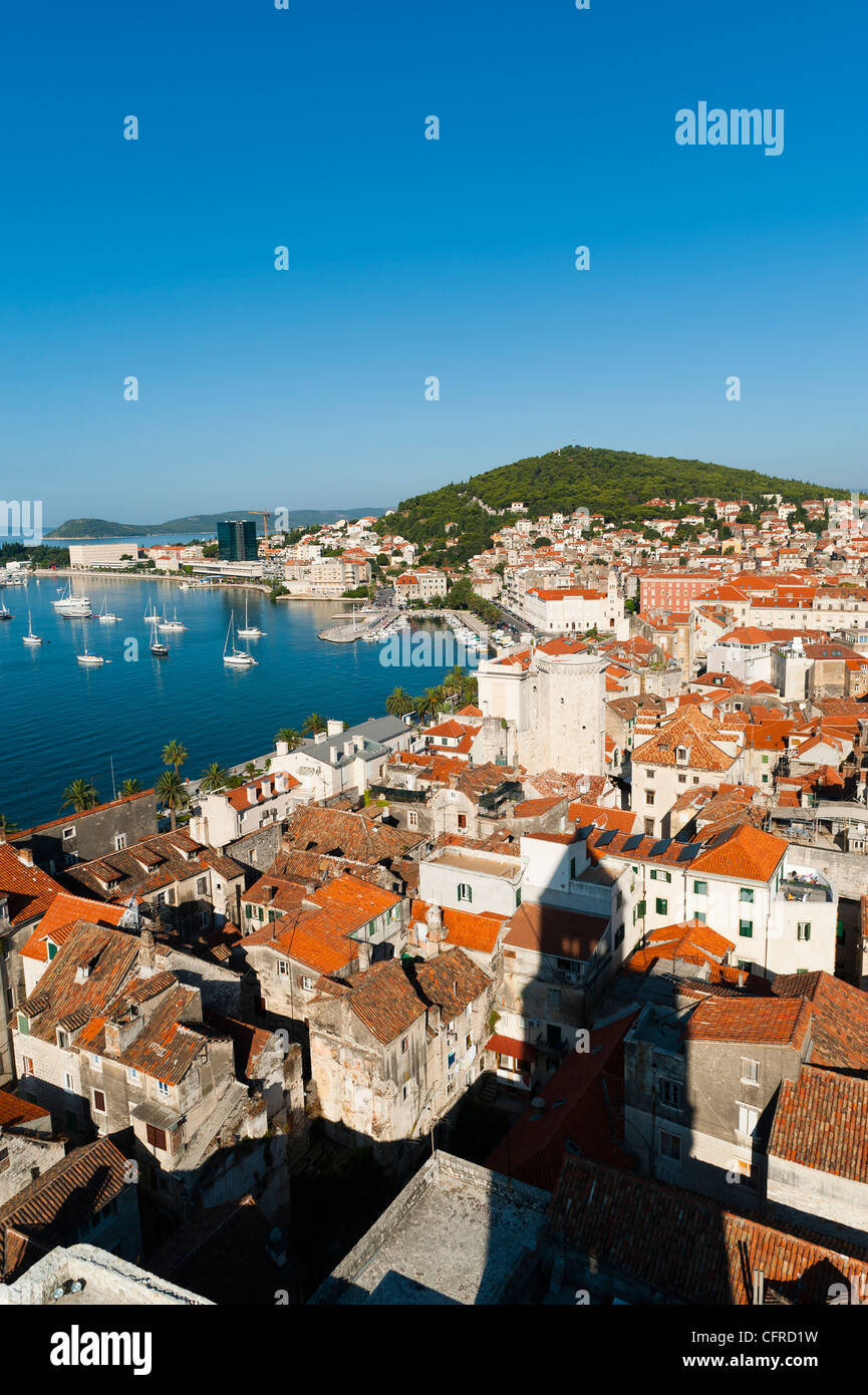 Vista de la ciudad de Split, en la región de Dalmacia, Croacia, Europa Foto de stock