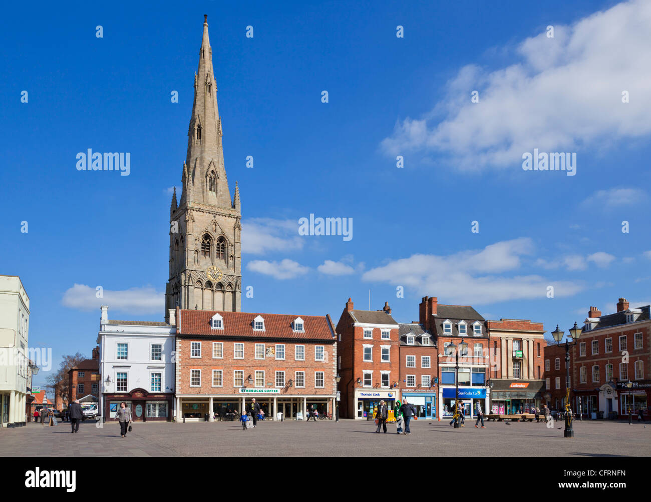 Torre de la Iglesia de Santa María Magadalene en Newark-on-Trent Nottingham Reino Unido GB Europa UE Foto de stock