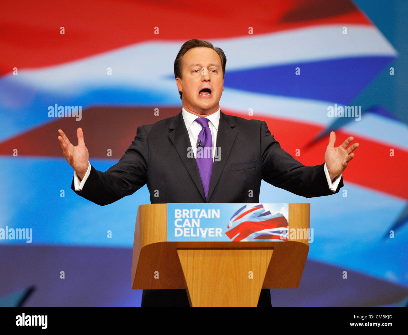 DAVID Cameron, el Primer Ministro el 10 de octubre de 2012, el ICC Birmingham England Foto de stock