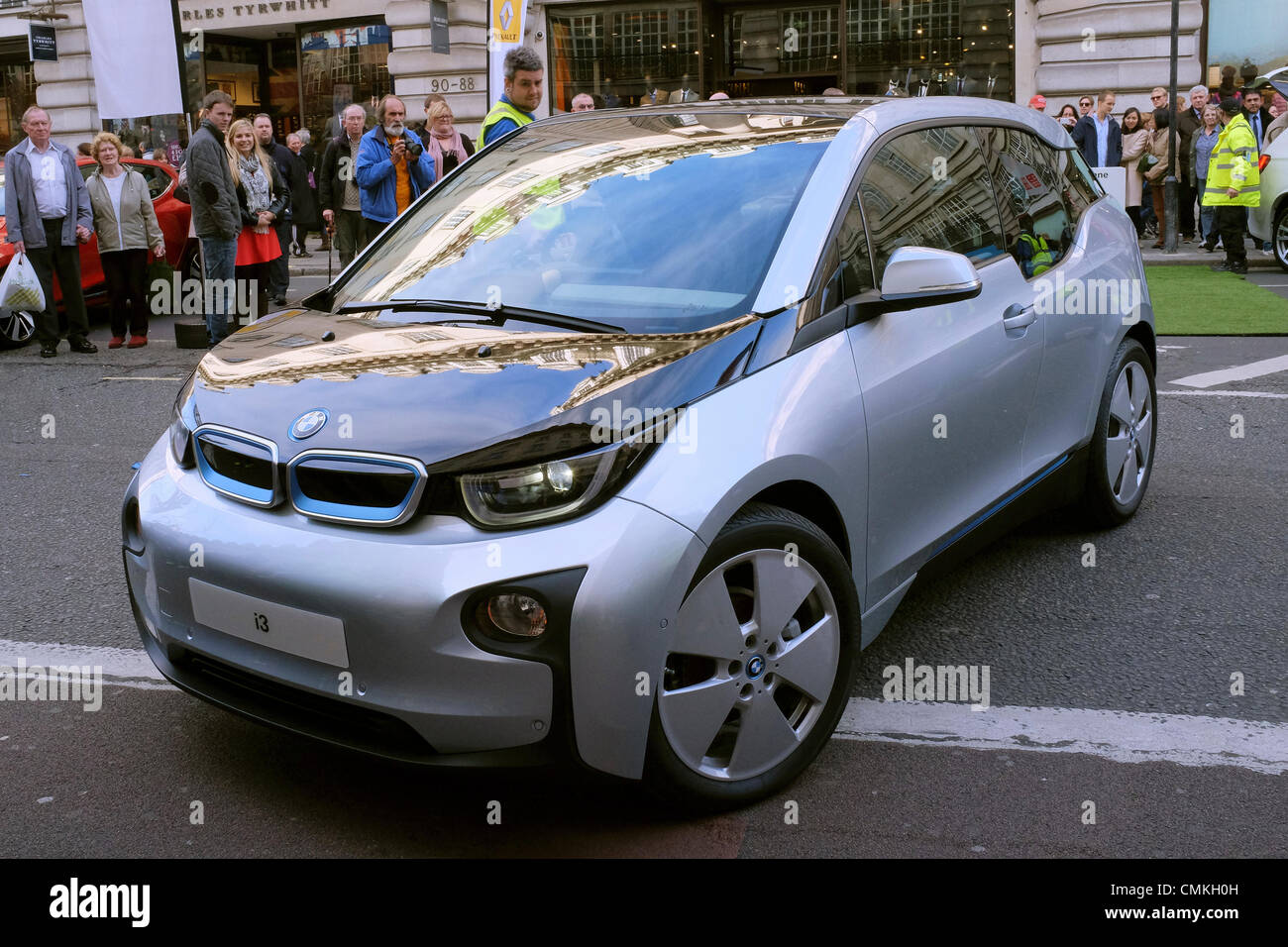 El BMW i3 coche eléctrico en el Regent Street Motor Show 2013, Londres, Reino Unido. Foto de stock