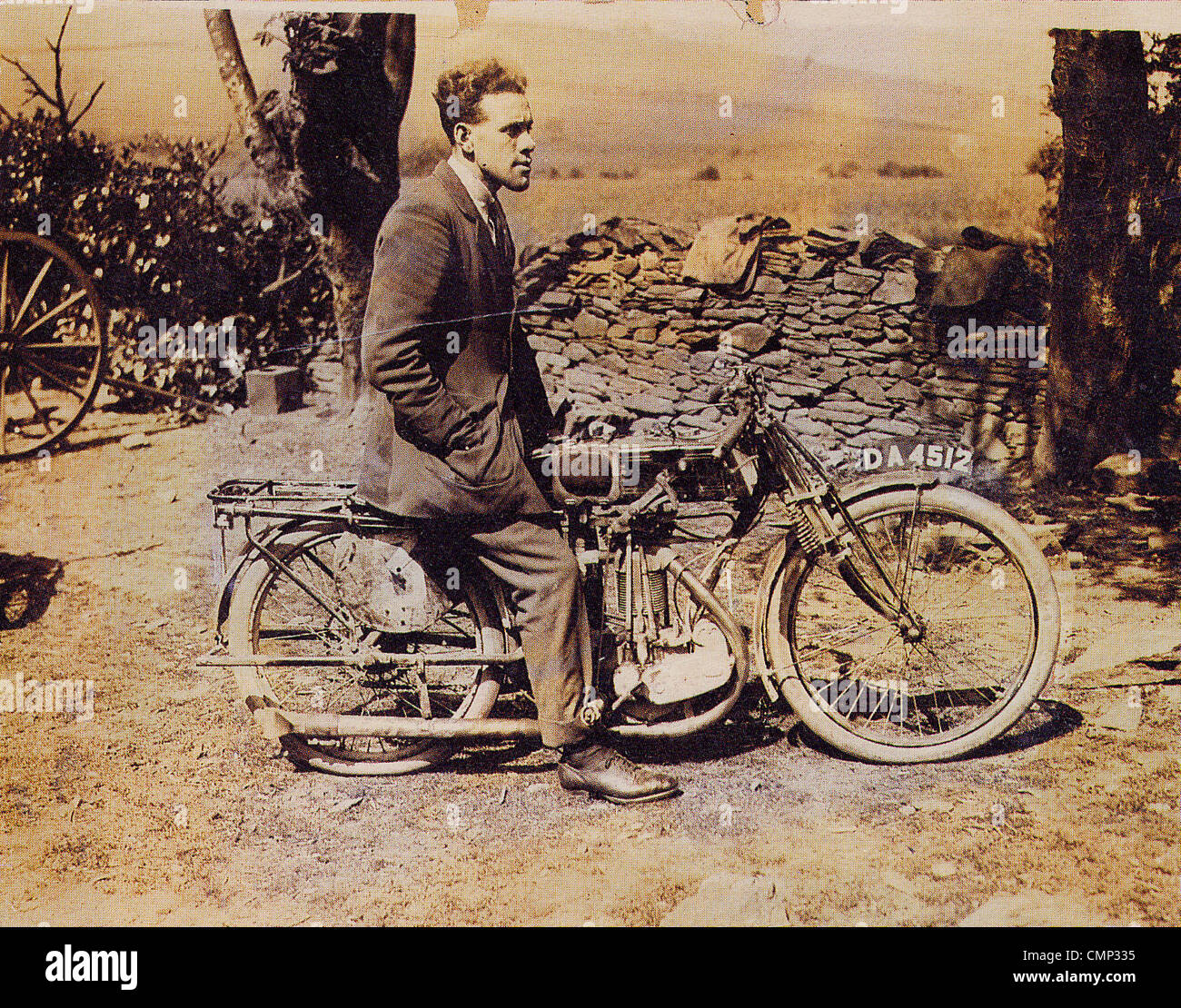 Carrera de motos Rider (1923), A. J. Stevens & Company Ltd., Wolverhampton, de fines de siglo XX%. Una fotografía de 1923 de 'Motorcycle Foto de stock